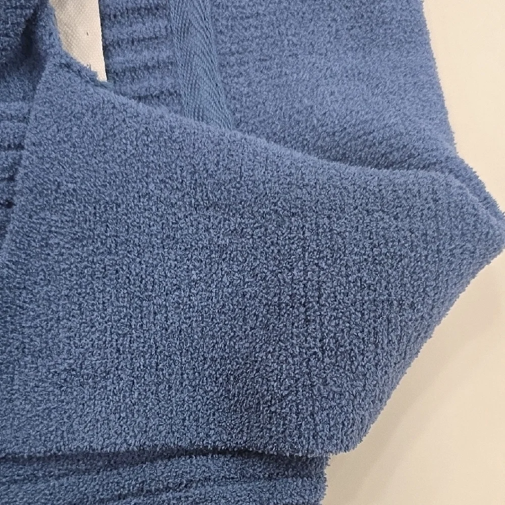 UGG Junipher Cardigan Lite in the color Desert Blue, M, NWT - Picture 13 of 16